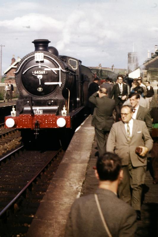 RCTS Railtour at Anstruther: 64569 on RCTS railtour at Anstruther 28 August 1965 Photo of RCTS Railtour at Anstruther