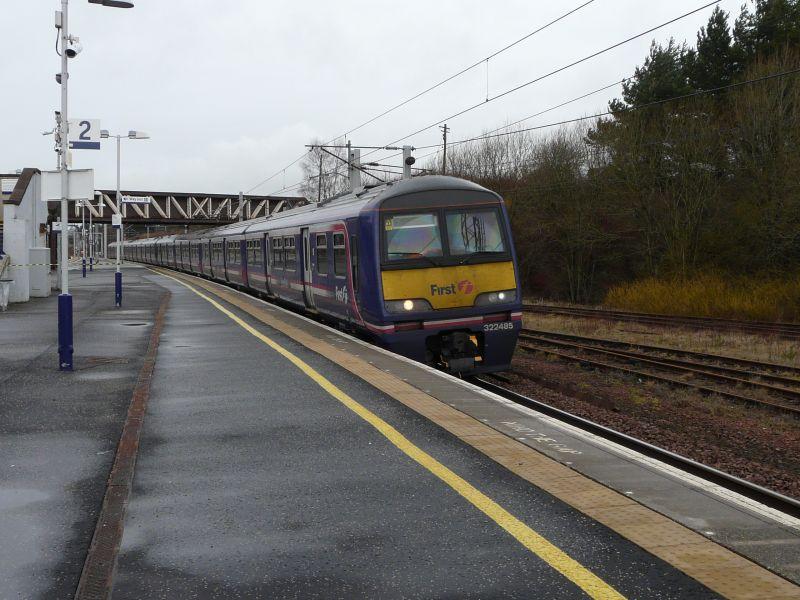 322485+322481 on 5Y00: 322485+322481 on 5Y00 ECS working from Shields to Edinburgh on 5-2-11, with thanks to R-T-M for additional info! Photo of 322485+322481 on 5Y00