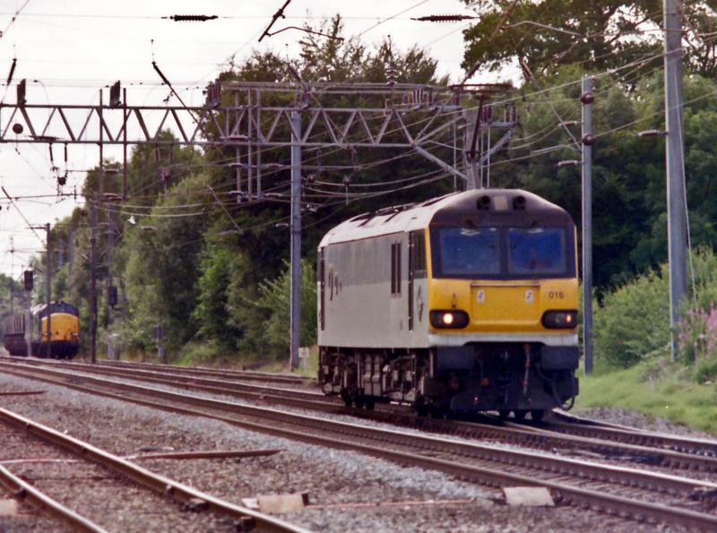 Floriston: Class 92 92016 at Floriston. Photo of Floriston