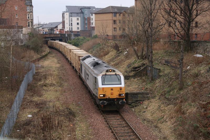 67029 on 6B45: 67029 passing the site of Easter Road Stn on 6B45 10.25 Powderhall to Oxwellmains on 21/02/2011. Photo of 67029 on 6B45