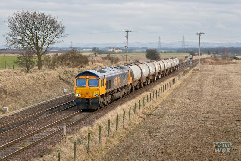 2011 March 01 - 66713 6S60 Doncaster-Aberdeen Mud Oil @ Plean : Photo of 2011 March 01 - 66713 6S60 Doncaster-Aberdeen Mud Oil @ Plean