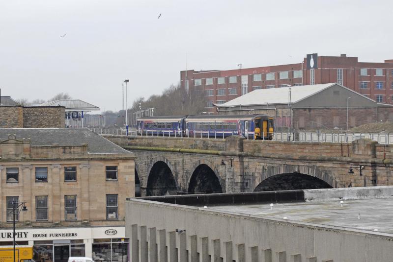 156465: 156465 12.12 GLASGOW CENTRAL-NEWCASTLE LEAVING KILMARNOCK 2ND MARCH 2011 Photo of 156465