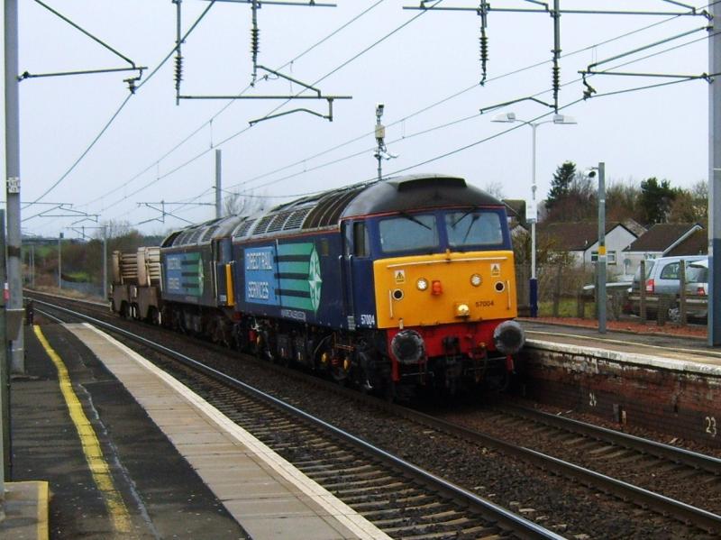 DRS couple. 9th March 2011: 57004 and 57008 pass through Carluke this afternoon on 6M22. Photo of DRS couple. 9th March 2011
