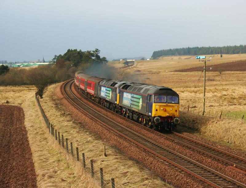 47712 47802 5Z70 Blackford:
47712 and 47802 clag through Blackford with 5Z70 Crewe to Inverness stock move for driver training trips that were running later that week Photo of 47712 47802 5Z70 Blackford