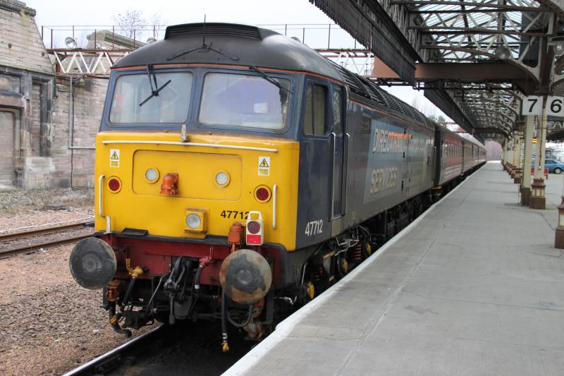 DRS 47712: on the 8/3/11 DRS with driver/route knowledge training. locos 47712/47802 were deployed for this working with virgin/intercity mk2 coaches arrives at Perth with 5Z71 Inverness - Perth Photo of DRS 47712