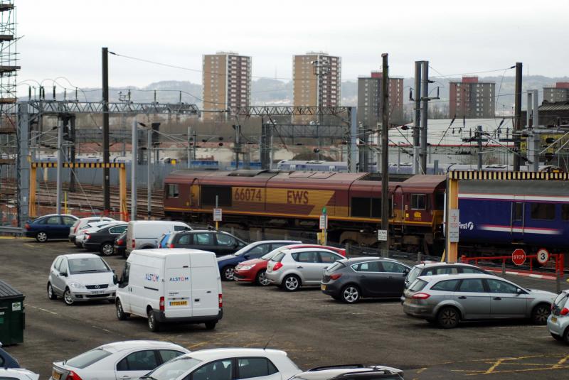 66074 @PO: 66074 arrives at PO with the empty Euston-GC Sleeper stock from GC Photo of 66074 @PO