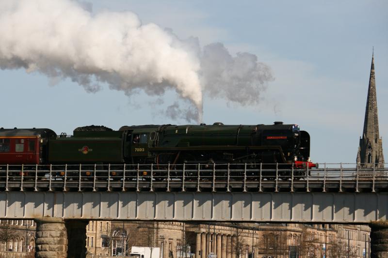 The Great Britain 111 - Perth: Oliver Cromwell heading North Photo of The Great Britain 111 - Perth