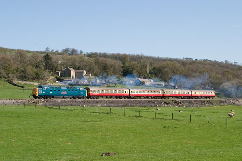 55019 at Wensley: 55019 howls away from the crossing at Wensleyat the head of the 10:25 Leeming Bar to Redmire service, Friday 8/4/11 Photo of 55019 at Wensley