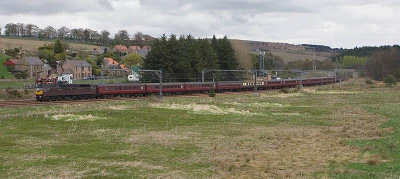 1Z66 at Grantshouse: 47786 and 47804 passing Grantshouse with today's 1Z66 Blackpool to Dundee - Forth and Tay Bridges Express. Photo of 1Z66 at Grantshouse