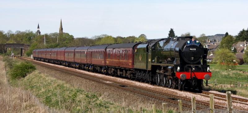 IMG_2547.JPG: 46115 near cupar Photo of IMG_2547.JPG