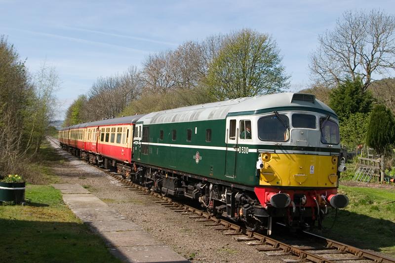 D5310 Wensley old station: 26010 approaches the level crossing adjacent to the old station at Wensley whilst working 2L04, the 13:10 Redmire to Leeming Bar Wensleydale Railway service on Sunday 17th March 2011. Photo of D5310 Wensley old station