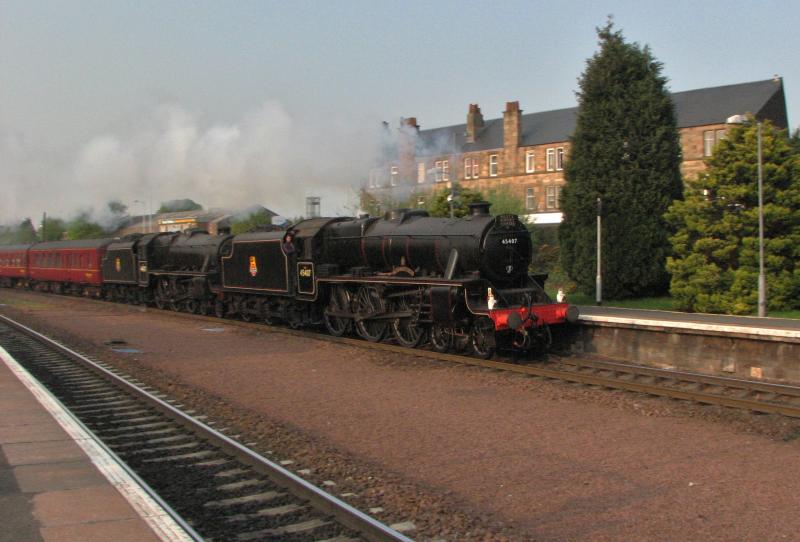 1Z38, Great Britain Rail Tour IV.: Black 5's 45407 and 44871, heading Day5 of the Great Britain Railtour, from Inverness to Glasgow, here racing through Larbert Station. Photo of 1Z38, Great Britain Rail Tour IV.