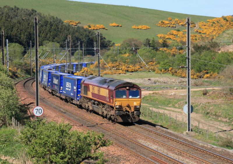 4M48: 66111 on 4M48 12.17 Mossend to Rugby passing the site of Penmanshiel Tunnel on 01/05/2011. Photo of 4M48