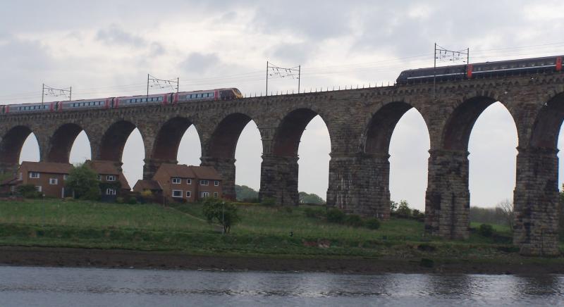 Royal Border Bridge: Trains crossing on the Royal Border Bridge, Berwick Photo of Royal Border Bridge