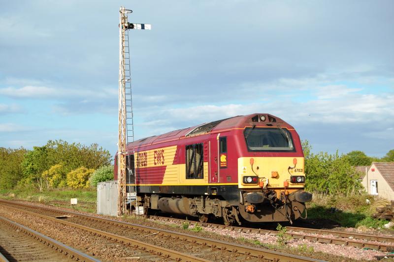 67021 enjoys the sunshine: Having decided it won't be moving for a wee while, 67021 basks in the evening sunshine at Stonehaven after suffering major traction motor damage & some damage to a wheel set four days previous. 10/5/2011 Photo of 67021 enjoys the sunshine