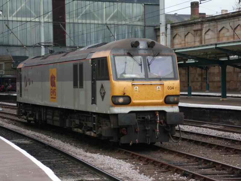 citadel: 92034 kipling paused for a crew change Photo of citadel