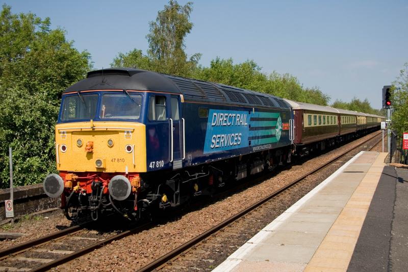 47810 on rear of Northern Belle: 47810 brings up the rear of the Northern Belle ECS 5Z34 Helensburgh - Cadder yard passing Bishopbriggs 14:50 (70' late) 03/06/2011 Photo of 47810 on rear of Northern Belle
