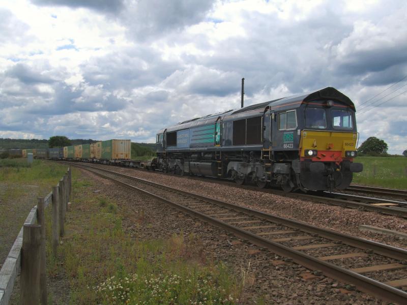 66423 on 4A13 at Larbert Jcn.: 66423 on 4A13 at Larbert Jcn. Photo of 66423 on 4A13 at Larbert Jcn.