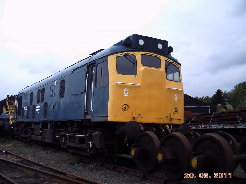 25235 in Bo'ness: 25235 sits in Bo'ness yard. 20/5/2011 Photo of 25235 in Bo'ness