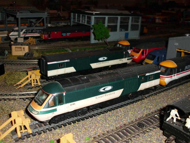 my wee layout: mix of class 43 Photo of my wee layout