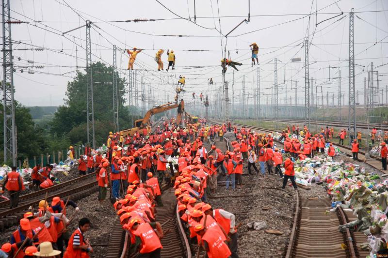 Chinese PW: Chinese Permanent Way gang hard at work !! Photo of Chinese PW