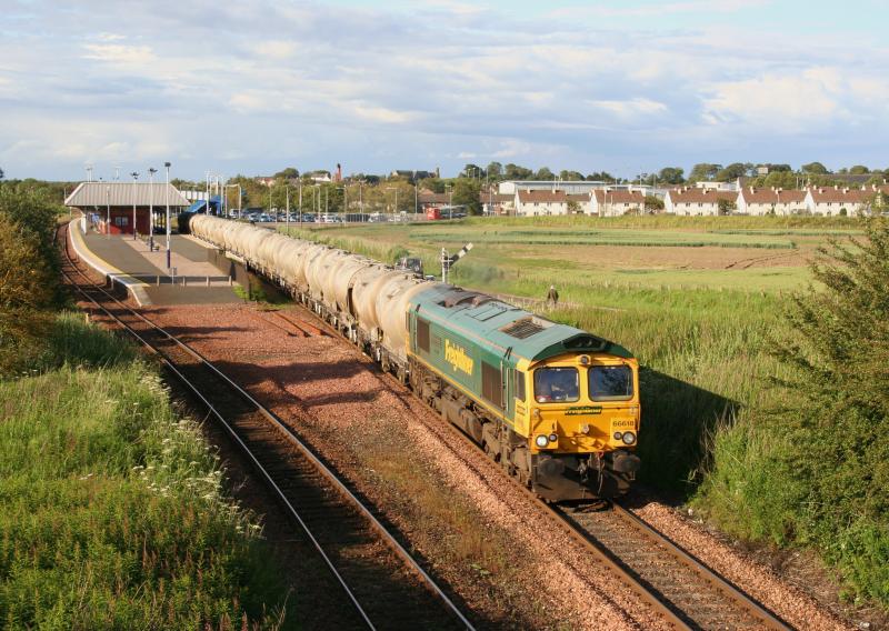 66618 6B32 Leuchars: Photo of 66618 6B32 Leuchars