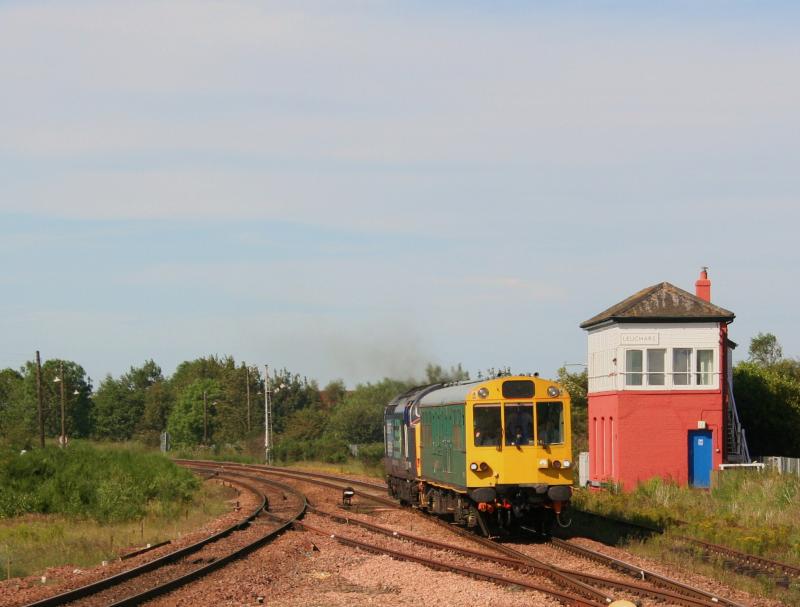 37423 2Z02 280611 Leuchars: Photo of 37423 2Z02 280611 Leuchars