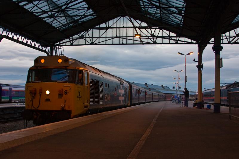 Inverness station: Photo of Inverness station