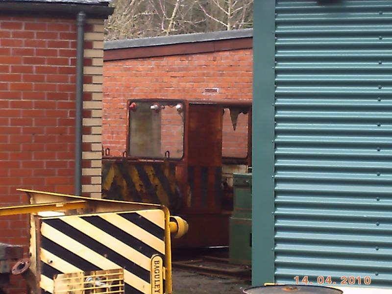 a rusty shunter: a rusty old shunter in the almond valley railway Photo of a rusty shunter