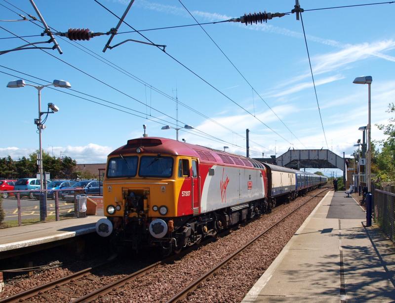 Barassie - 01-07-2011: After reversal in Barassie Yard, 57307 departs for Glasgow and ultimately Doncaster with ex ScotRail e.m.u.s 322482 / 483 from Wabtec Kilmarnock. Photo of Barassie - 01-07-2011