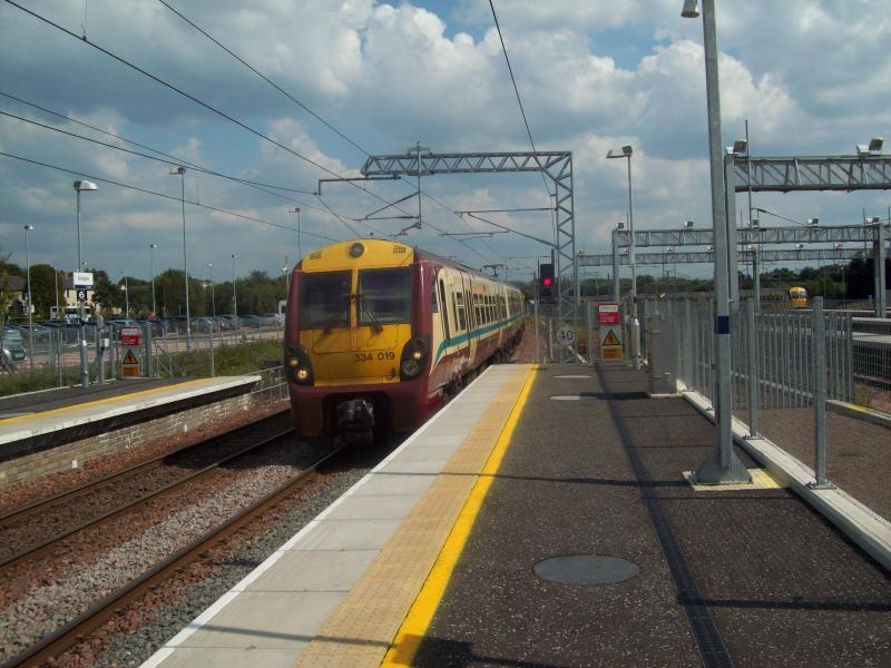 334019: bathgate 4th july 2011 Photo of 334019