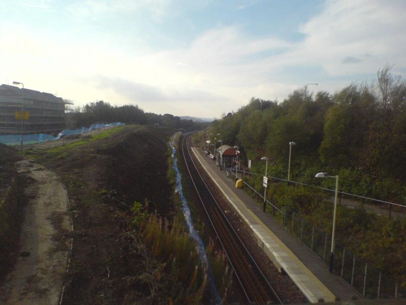 Livi North 22/10/07: Advance works to widen the Cutting. Photo of Livi North 22/10/07