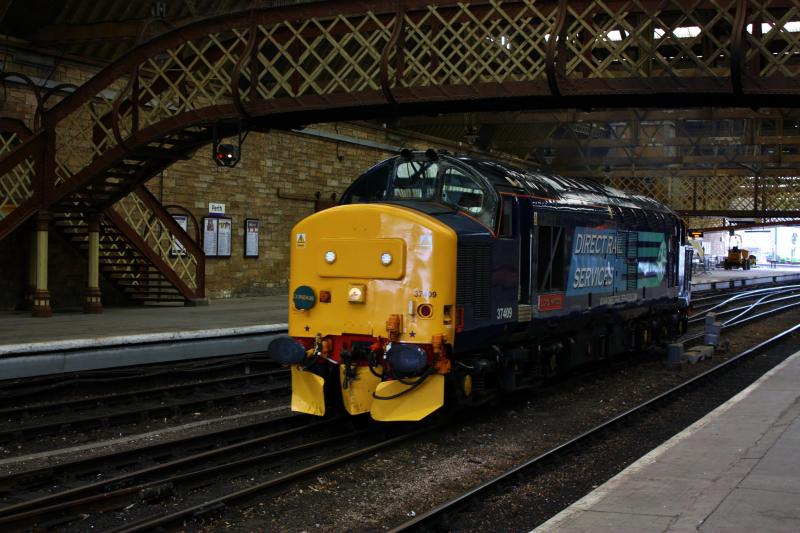 37409 : 0Z37 carlisle kingmoor-inverness Photo of 37409