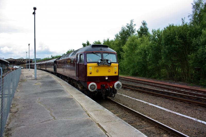 57001 : 1Z21 edinburgh-aviemore leg of grand tour of great britain. Photo of 57001