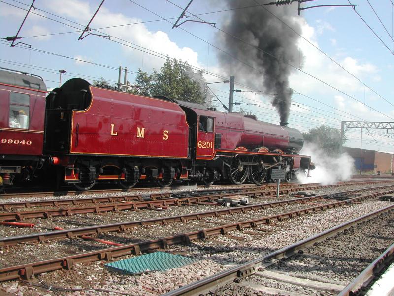 6201 Princess Elizabeth: 6201 Princess Elizabeth departs Carlisle for Crewe on 30 July 2011. Working the Cumbrian Mountain Express. Photo of 6201 Princess Elizabeth