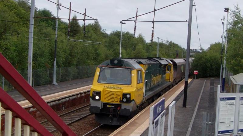 70010 at Holytown 4/8/11: Photo of 70010 at Holytown 4/8/11