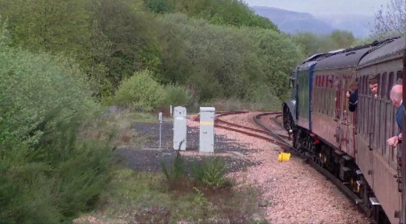 60007 Sir Nigel Gresley approaches Alloa: Forth Circle May 2011 Photo of 60007 Sir Nigel Gresley approaches Alloa
