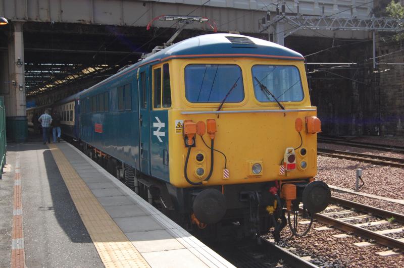 87002 at Edinburgh Waverley 23.7.11: 87002 (with 86101 on the rear) at Edinburgh Waverley after arriving on 1Z48 0722 Retford to Edinburgh Waverley GBRF staff charter Photo of 87002 at Edinburgh Waverley 23.7.11