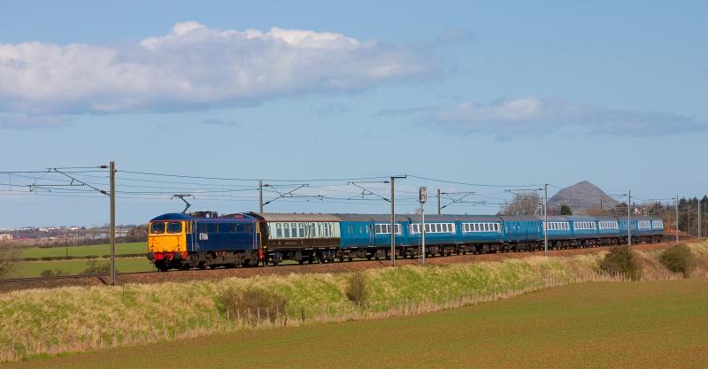 Blue on blue: 87006 hauls the Blue Pullman from London Kings Cross to Edinburgh Waverley. Photo of Blue on blue