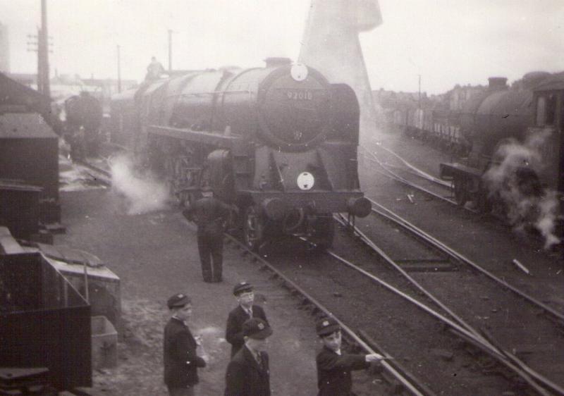 Spotting in the fifties !! (1): First visit of a class 9F to Cambridge Shed, 31A. Photo of Spotting in the fifties !! (1)
