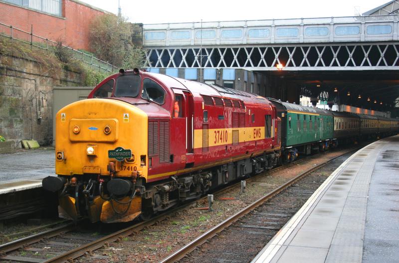 37410 Glasgow Queen Street: Photo of 37410 Glasgow Queen Street