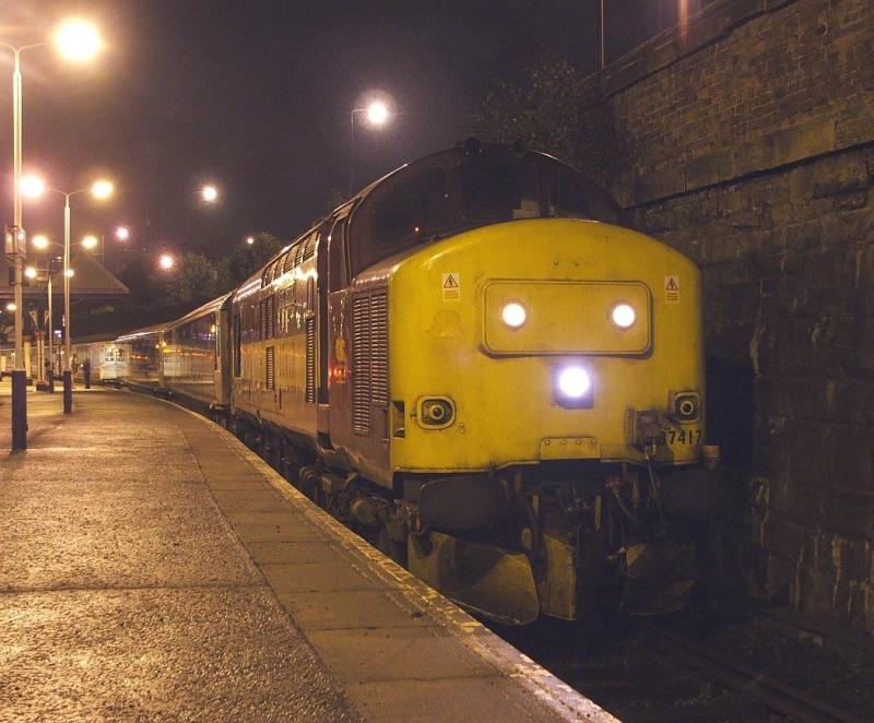 37417 1B16 Dundee: Photo of 37417 1B16 Dundee