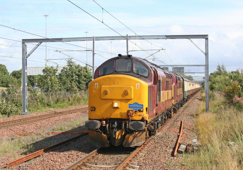 37417 1Z30 Pathfinder Tour to Deanside at Cardonald: Photo of 37417 1Z30 Pathfinder Tour to Deanside at Cardonald