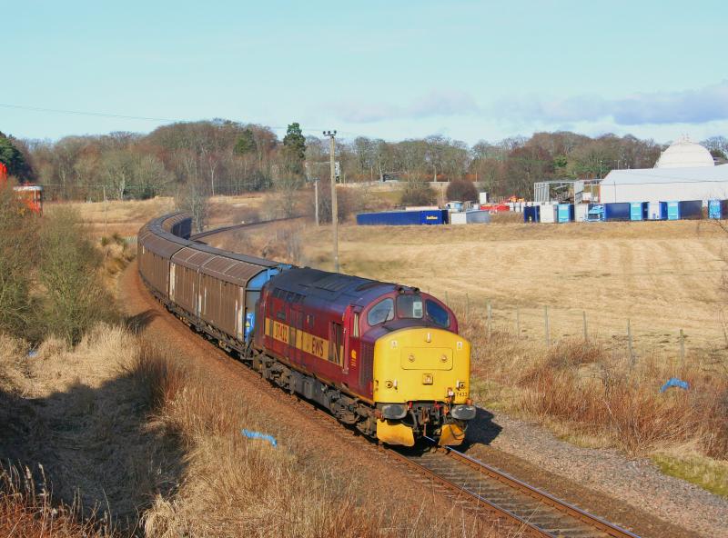 37422 6A67 Port Elphinstone: Photo of 37422 6A67 Port Elphinstone