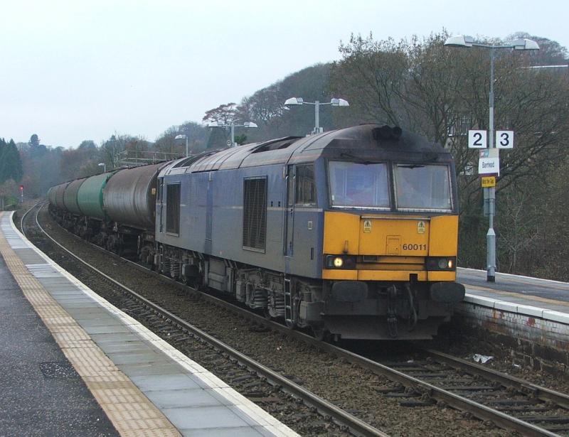 60011 6D61 Riccarton tanks Barrhead: Photo of 60011 6D61 Riccarton tanks Barrhead