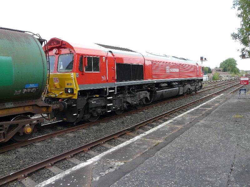 DBS 66101 in new Red livery: DBS 66101 on 6D61 Riccarton Tanks at Kilmarnock 29-08-11 Photo of DBS 66101 in new Red livery