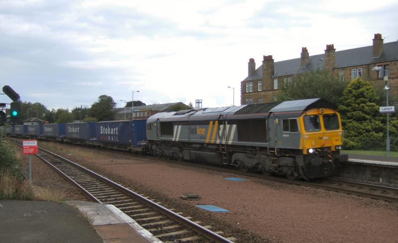 66434 on 4D47 passing Larbert 27.8.11: 66434 on 4D47 passing Larbert 27.8.11 Photo of 66434 on 4D47 passing Larbert 27.8.11