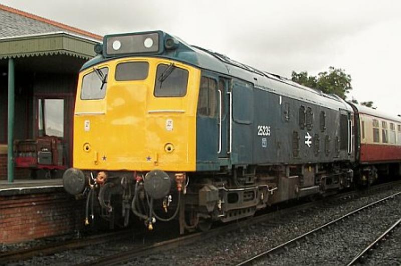25235 @ Bo'ness 22 July 2007: 25235 @ Bo'ness 22 July 2007 Photo of 25235 @ Bo'ness 22 July 2007