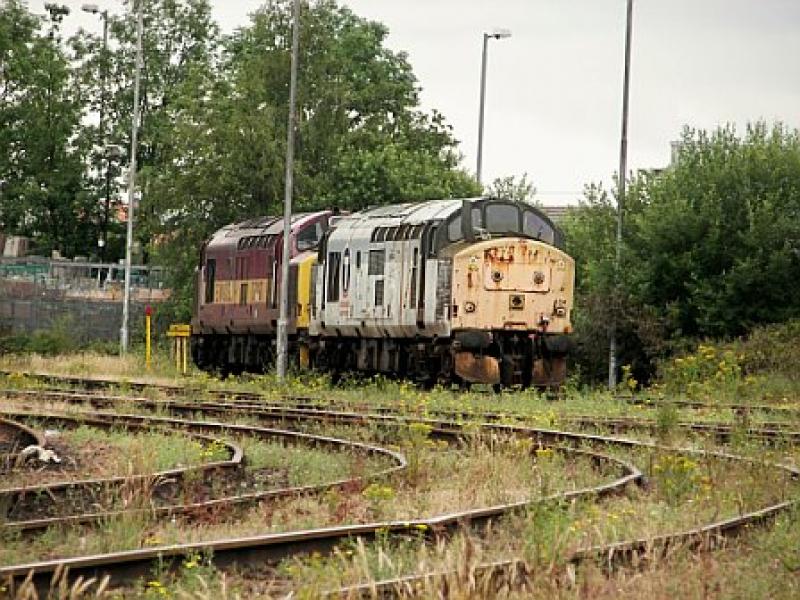 37427/424 @ Motherwell 21 July 2007: 37427/424 @ Motherwell 21 July 2007 Photo of 37427/424 @ Motherwell 21 July 2007