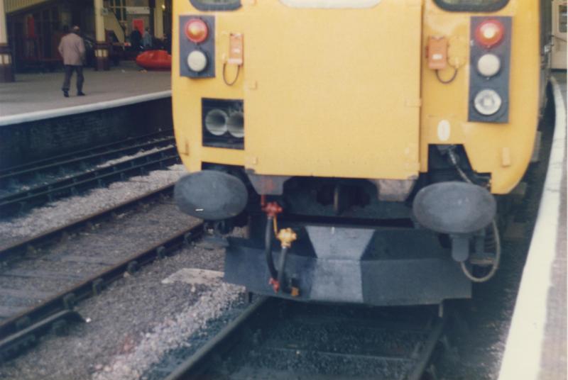 DBSO Cow Catcher: DBSO cow catcher, picture taken at Perth Station. (13.04.85) Photo of DBSO Cow Catcher